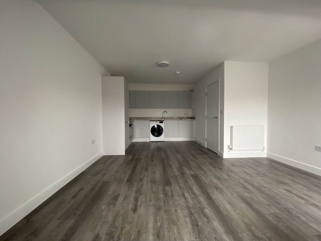 Property photo 2 of 8 Photo