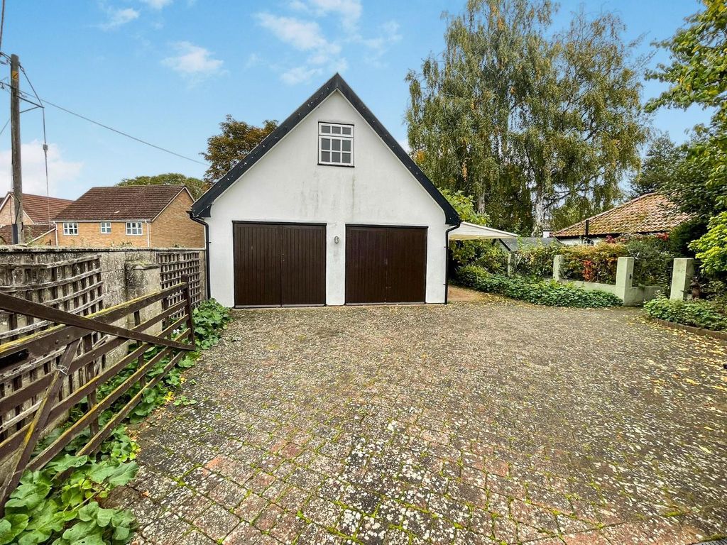 Property photo 2 of 23 Tlc_Ae3Cacd2-Bc69-44c0-8019-E784532d14Da_9Abc0d6.J