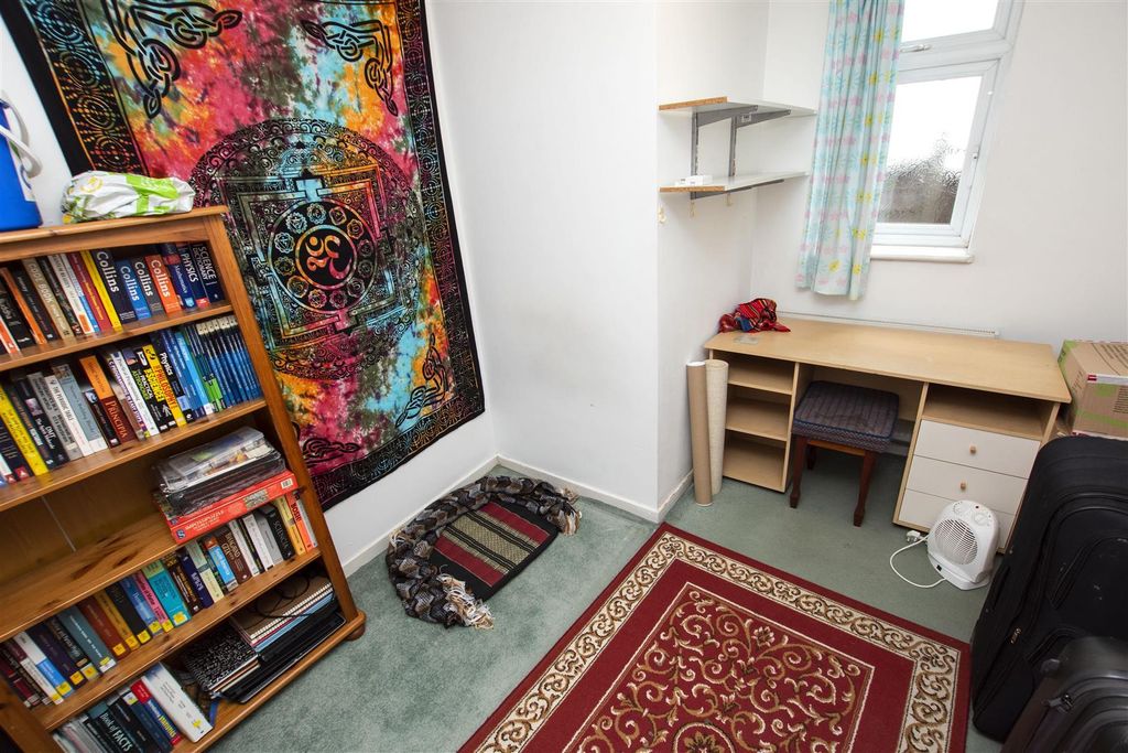 Property photo 2 of 13 Study