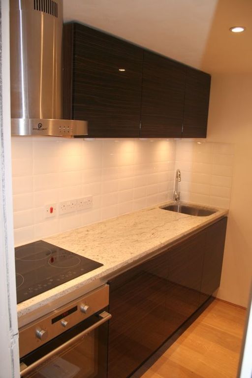 Property photo 3 of 6 Kitchen