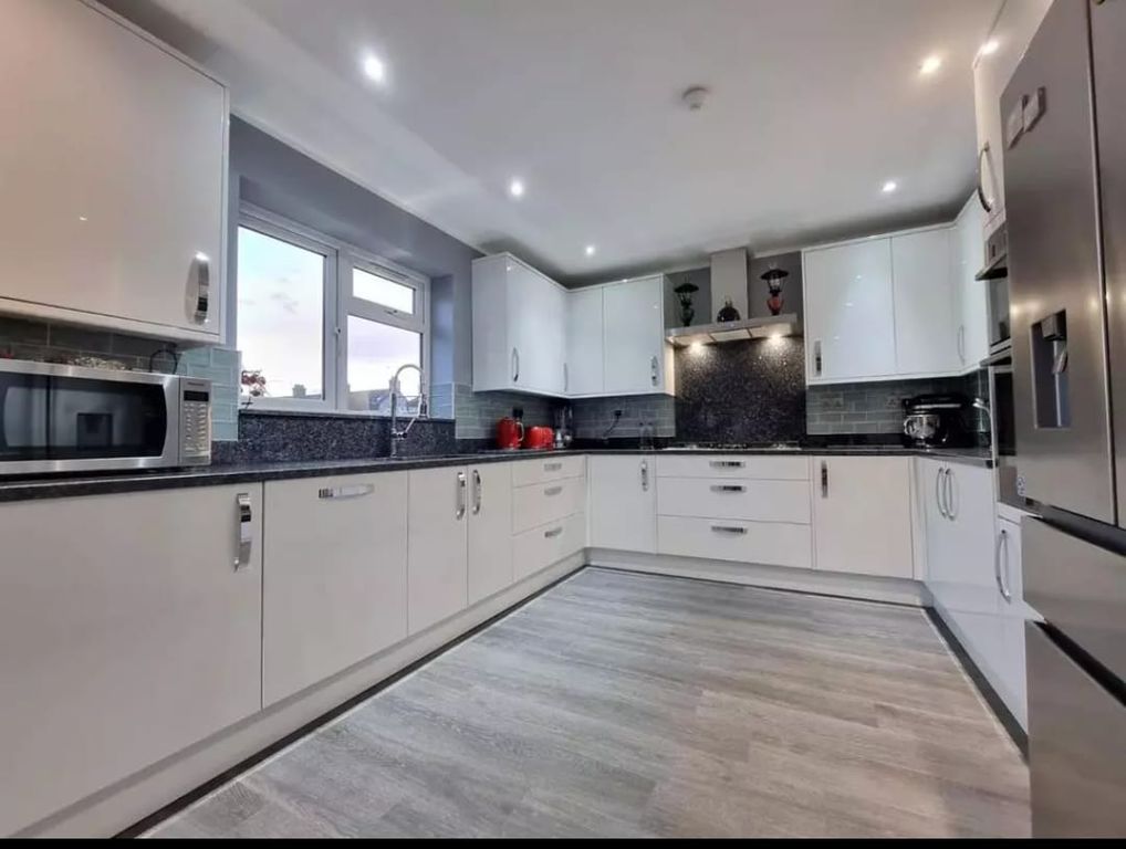 Property photo 2 of 12 Whatsapp Image 2025-10-21 At 8.11.52 Pm (3).Jpeg