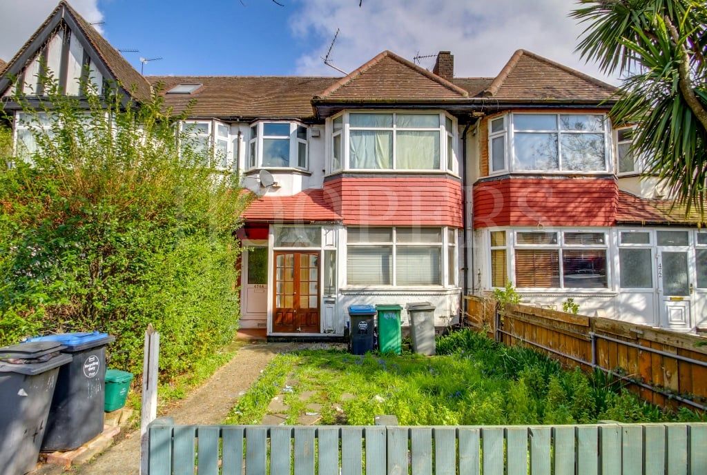 Property photo 1 of 7