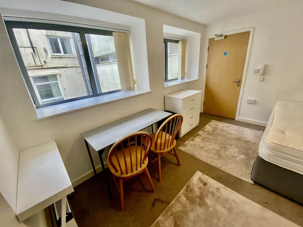 Property photo 3 of 13 Img_6118