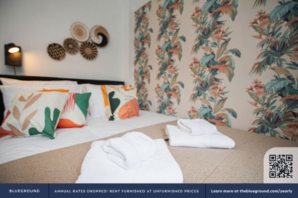 Property photo 3 of 30 Bedroom