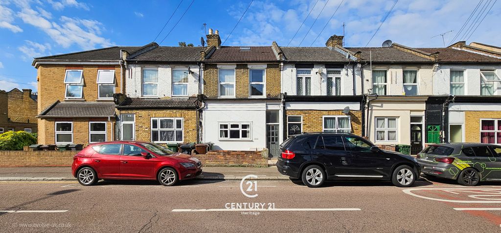 Property photo 1 of 13 E02013 (2)