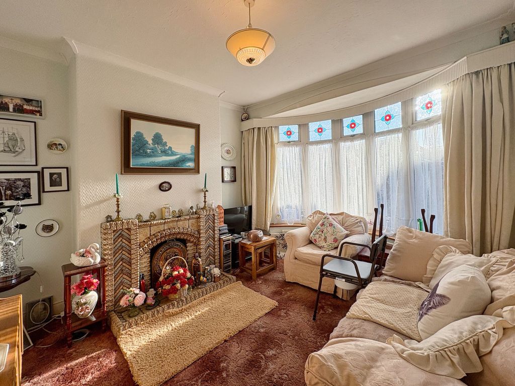 Property photo 3 of 24