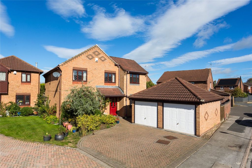 Property photo 1 of 21 Photo