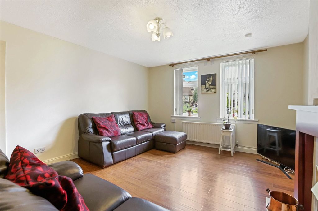 Property photo 3 of 21 Picture No. 14