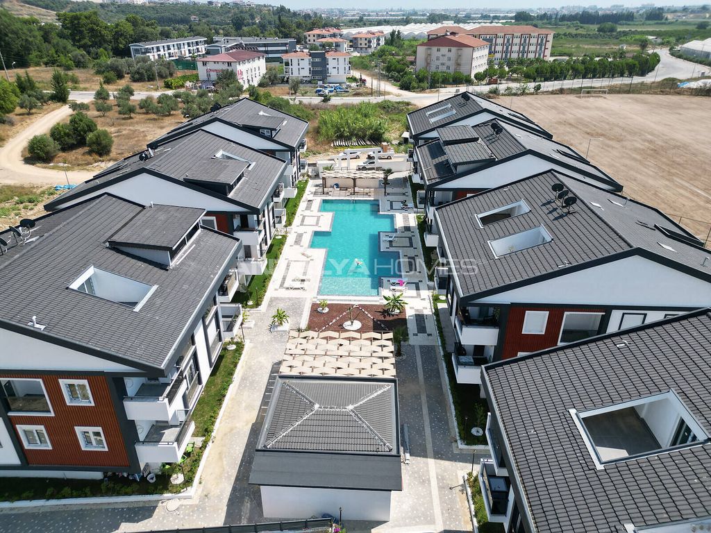 Property photo 3 of 40