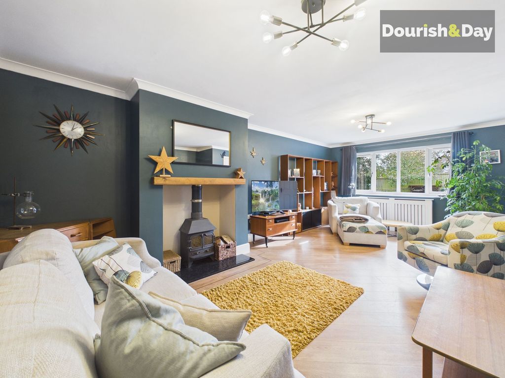 Property photo 2 of 24