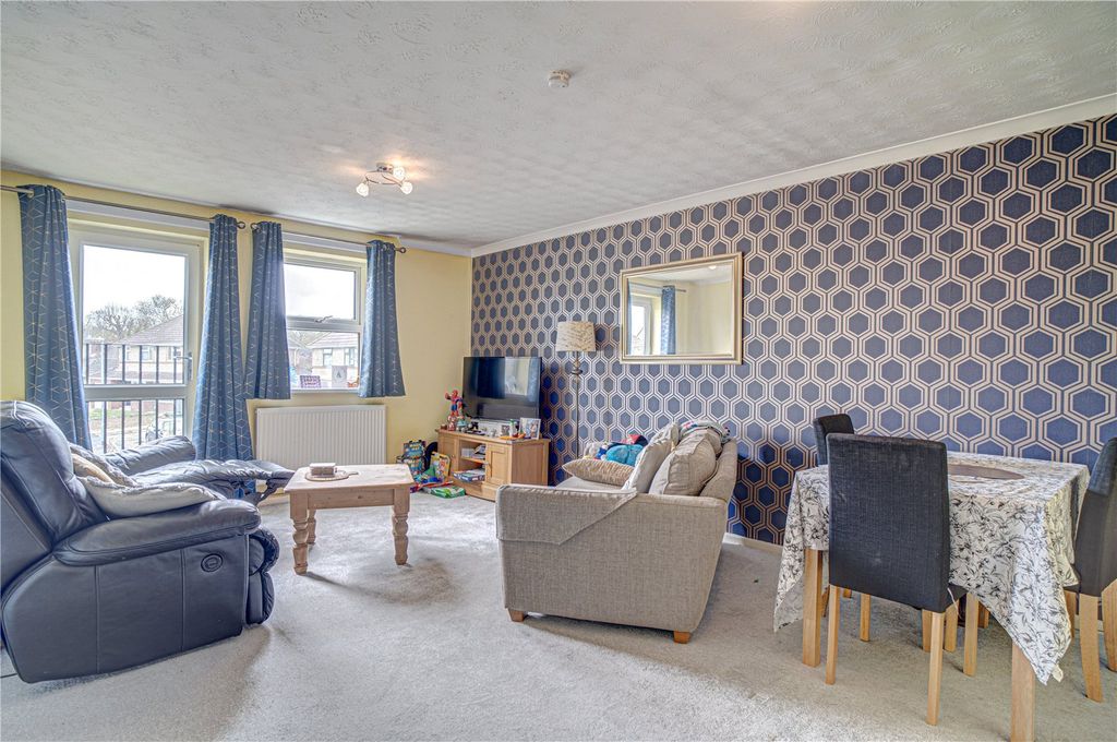 Property photo 2 of 8 Picture No. 02