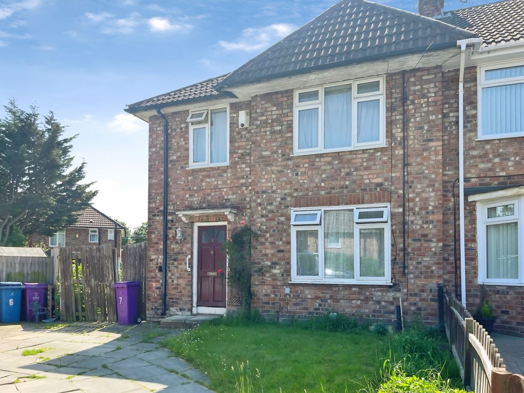 Property photo 1 of 12