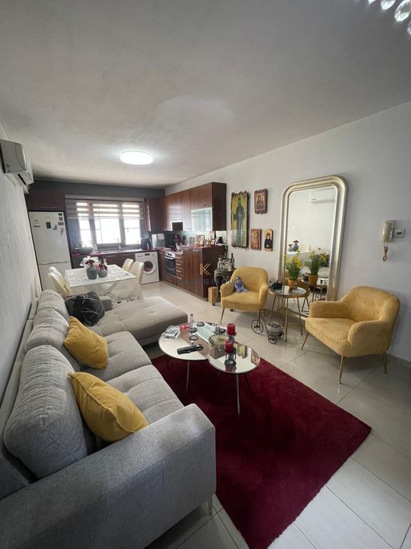 Property photo 3 of 20