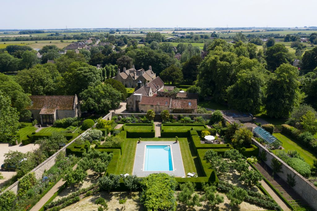 Property photo 1 of 27 Arial View