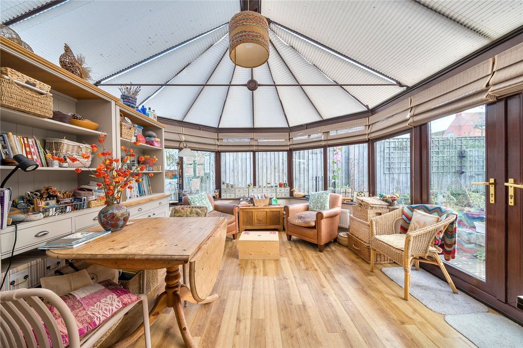 Property photo 3 of 25 Picture No. 14