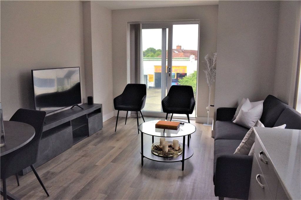 Property photo 3 of 7 Picture No. 19