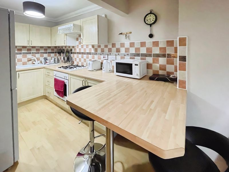 Property photo 1 of 5 Photo 3