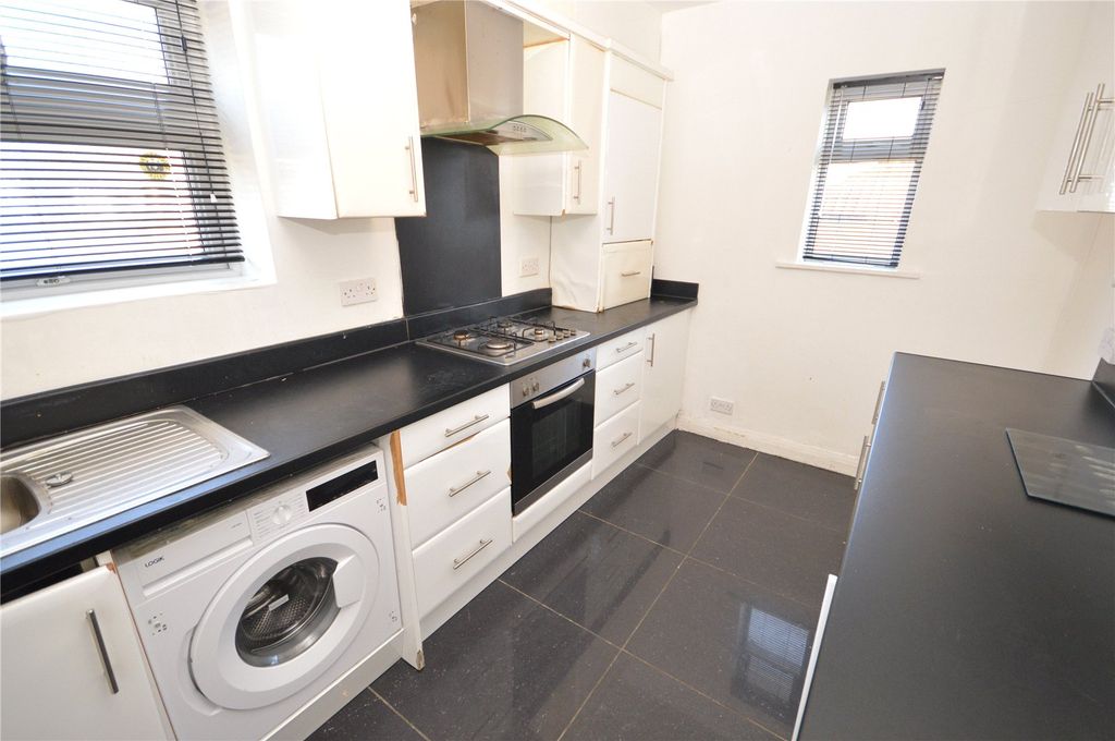 Property photo 2 of 9 Picture No. 07