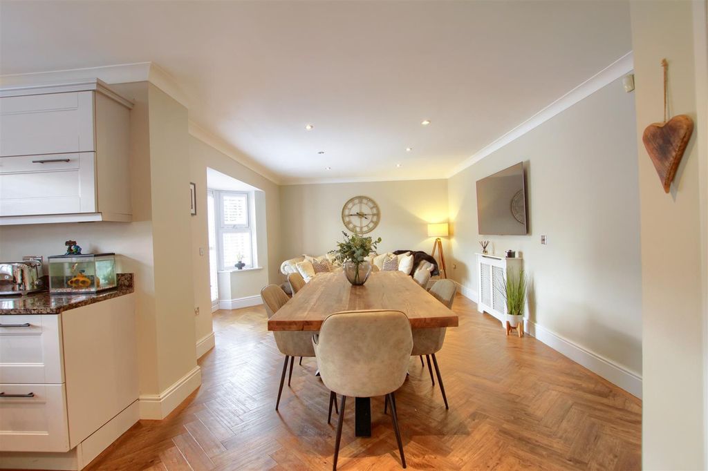 Property photo 2 of 21 Ll6.Jpg