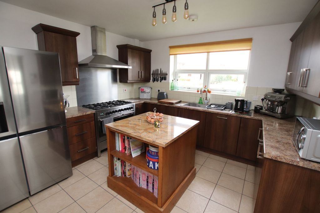 Property photo 3 of 22 Photo 10