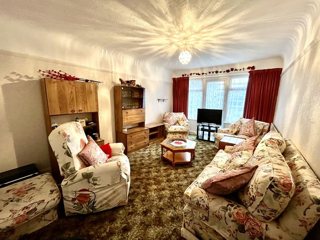 Property photo 2 of 8 Not Specified