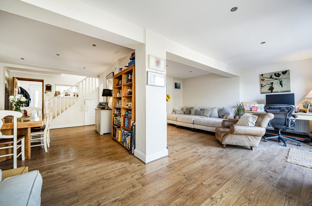 Property photo 3 of 19 1527931 (19).Jpg