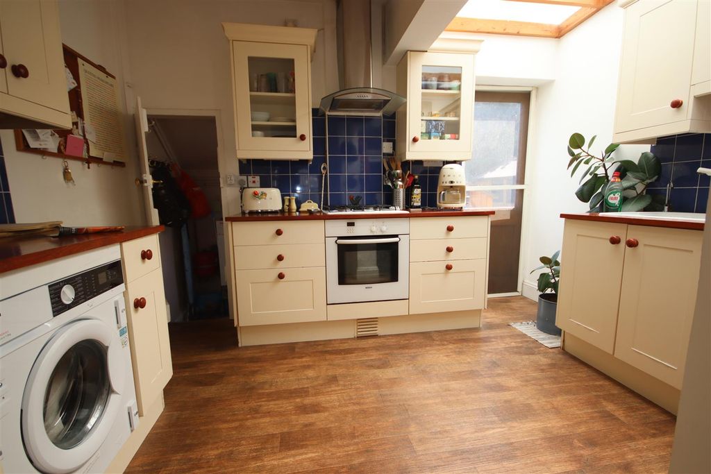 Property photo 2 of 10 Img_6962.Jpg