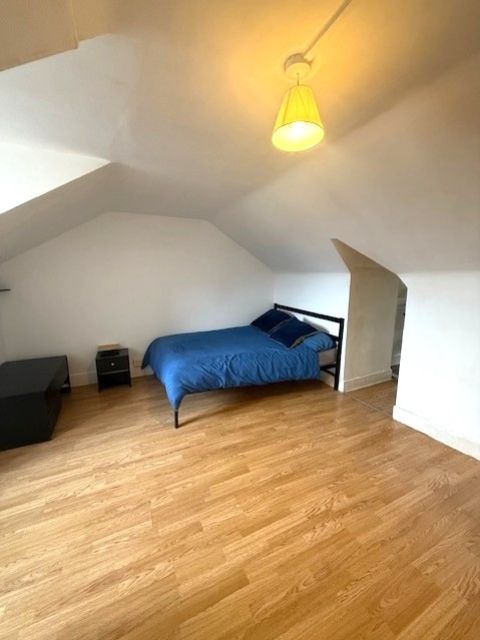 Property photo 3 of 4 6