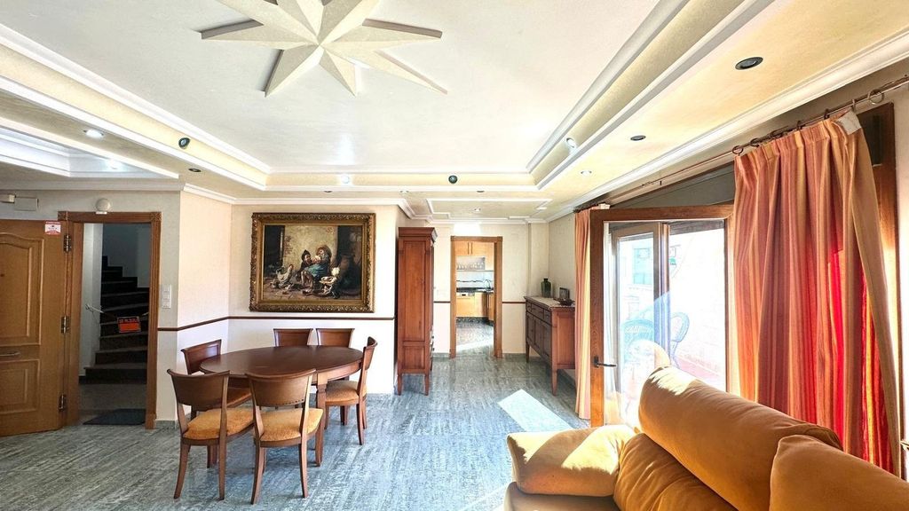 Property photo 1 of 50