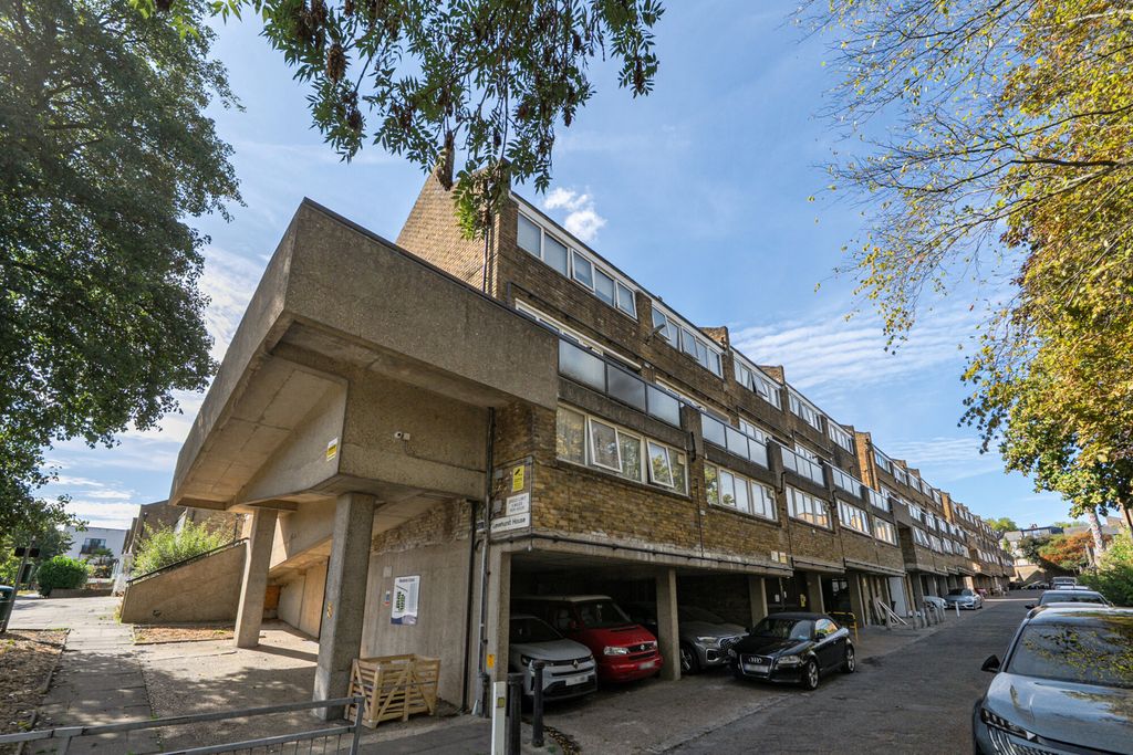 Property photo 1 of 18 1513468-3-1A05c63...