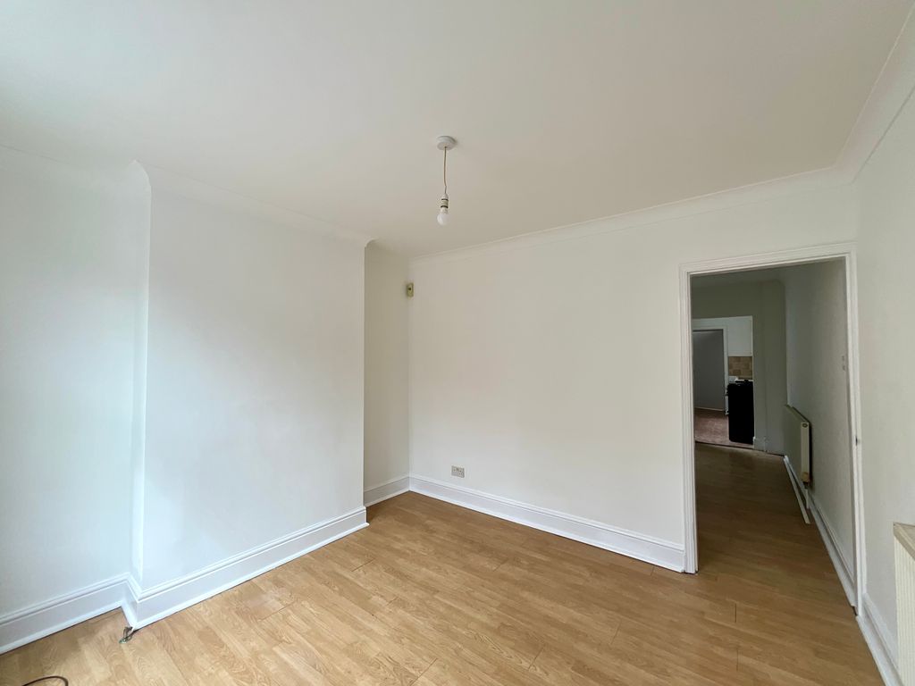 Property photo 2 of 18 Img_9892