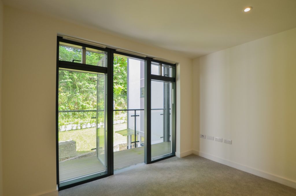Property photo 2 of 7 To Book A Viewing Call Tps Lostwithiel On 01208 87