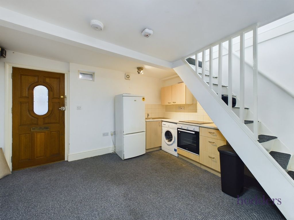 Property photo 2 of 10 Picture No. 08