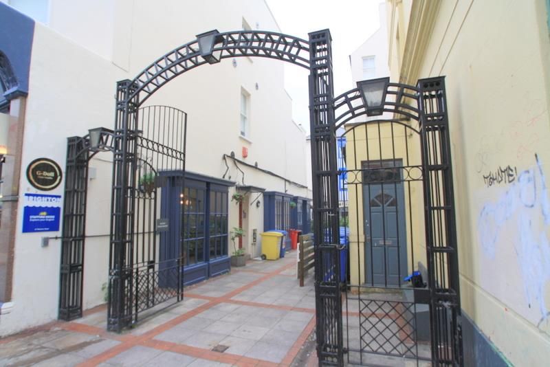 Additional image 18 of 5 bed maisonette to rentWestern Road, Hove BN3