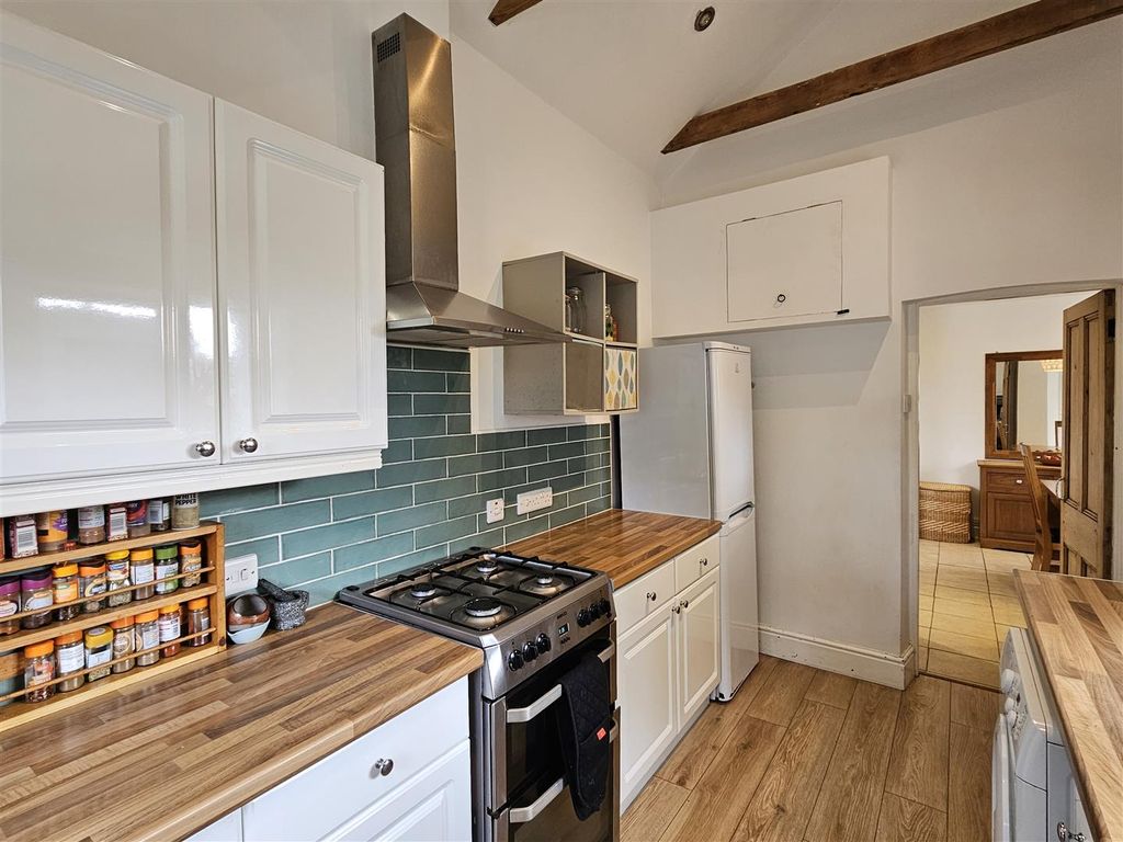 Property photo 2 of 34 20251002_133838.Jpg