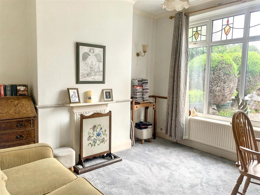 Property photo 2 of 9 20260724163905_20260724-Interior-18-Hysxxyseb52Isw