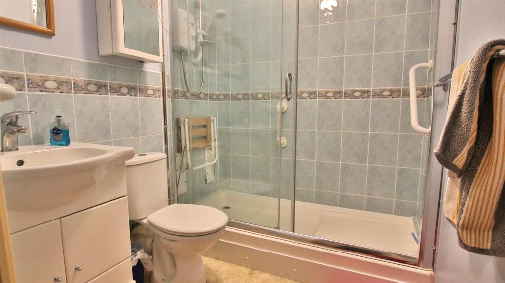 Property photo 3 of 11 Img_0349.Jpg