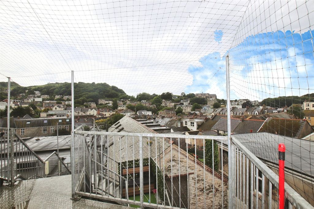 Property photo 3 of 12 Picture No. 03