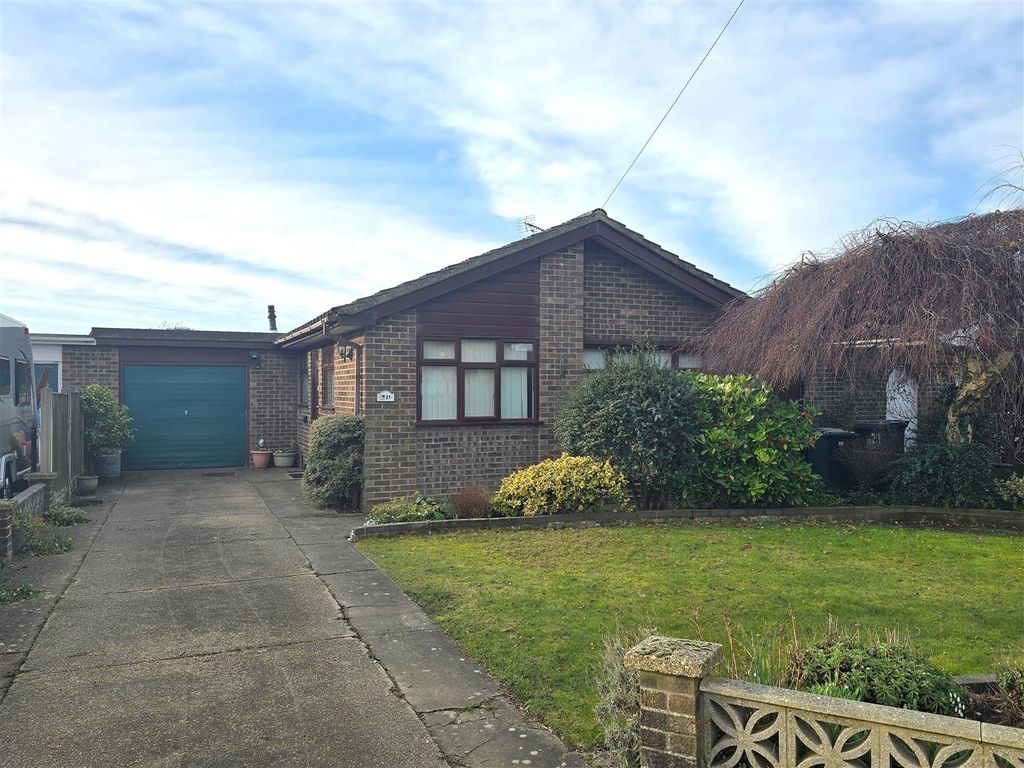 Property photo 1 of 18 Front