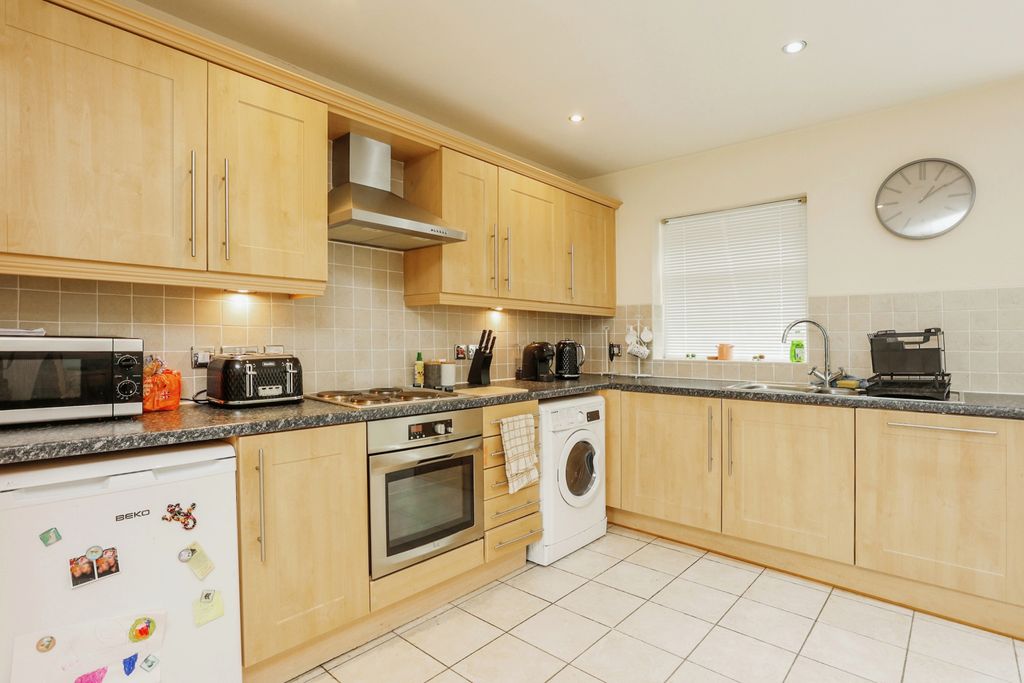 Property photo 2 of 17 Photography