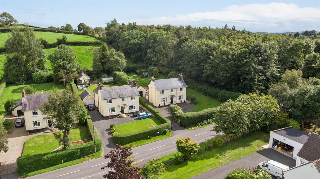 Property photo 1 of 39 56 Ballymaglave Road, Ballynahinch 01.Jpg