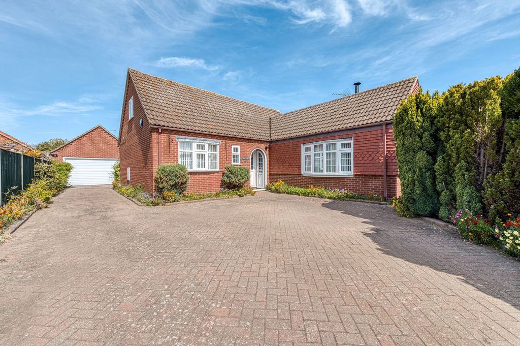 Property photo 1 of 21
