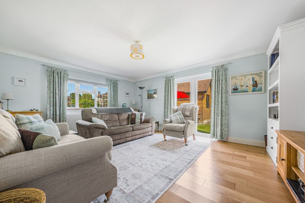 Property photo 3 of 28 5245474