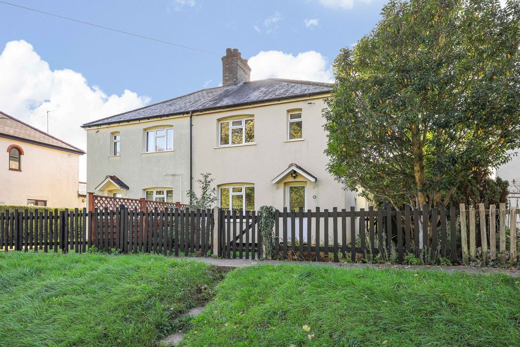 Property photo 1 of 25 Img2712