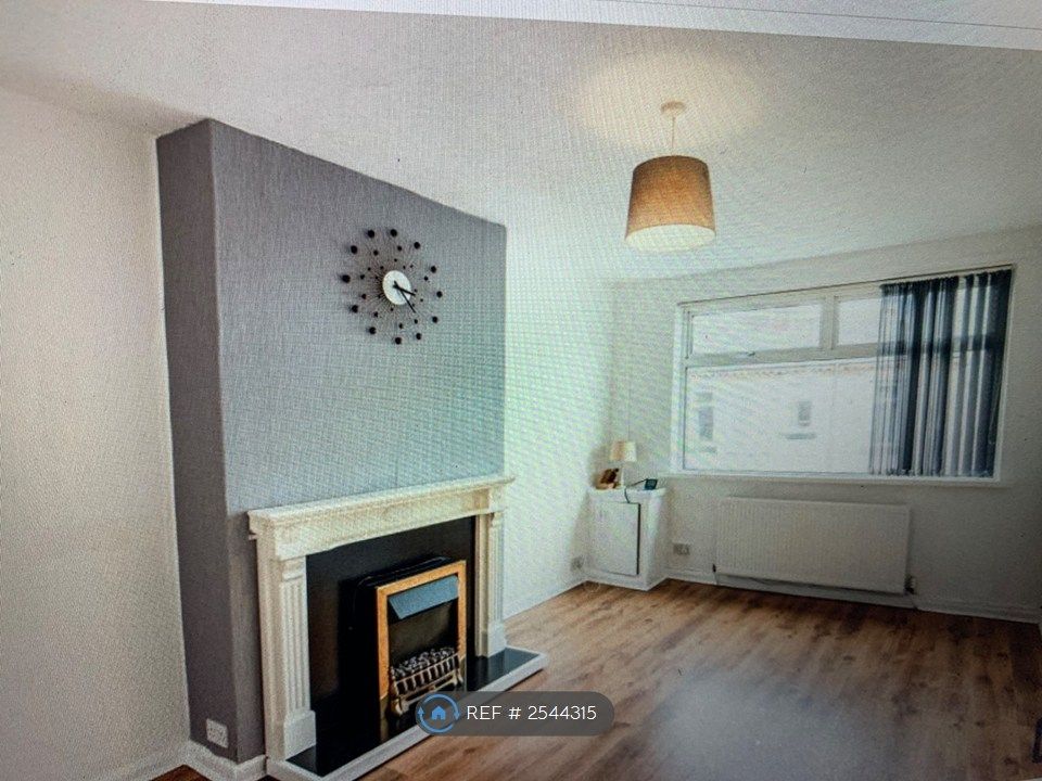 Property photo 2 of 7