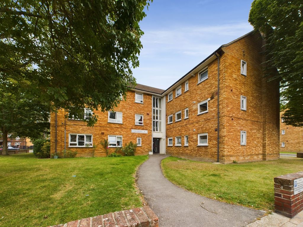 Property photo 1 of 10