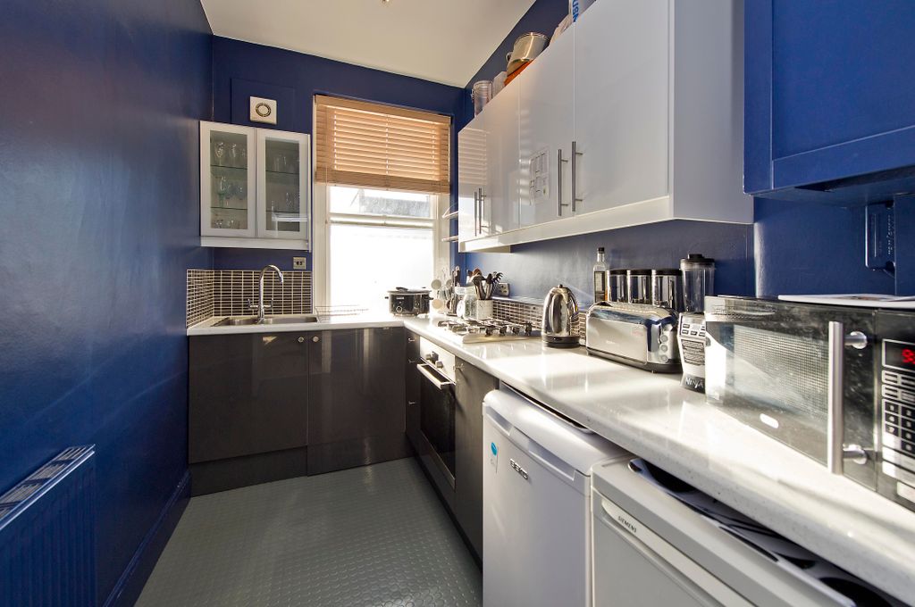 Property photo 3 of 9 A085i00000L951Xaar_Bgo170050_03.Jpg