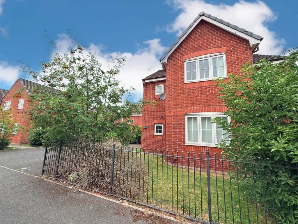Property photo 1 of 11