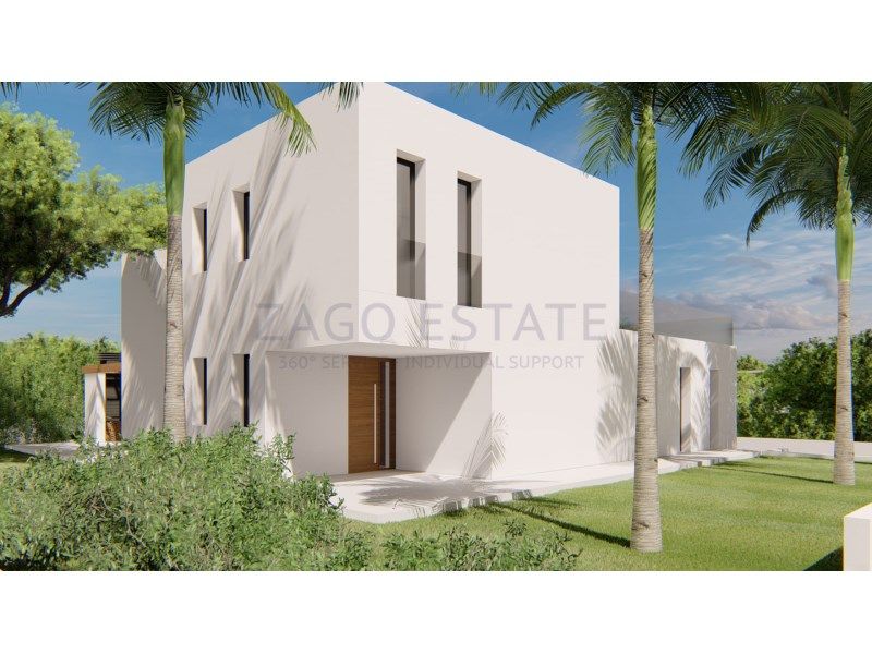 Property photo 2 of 21