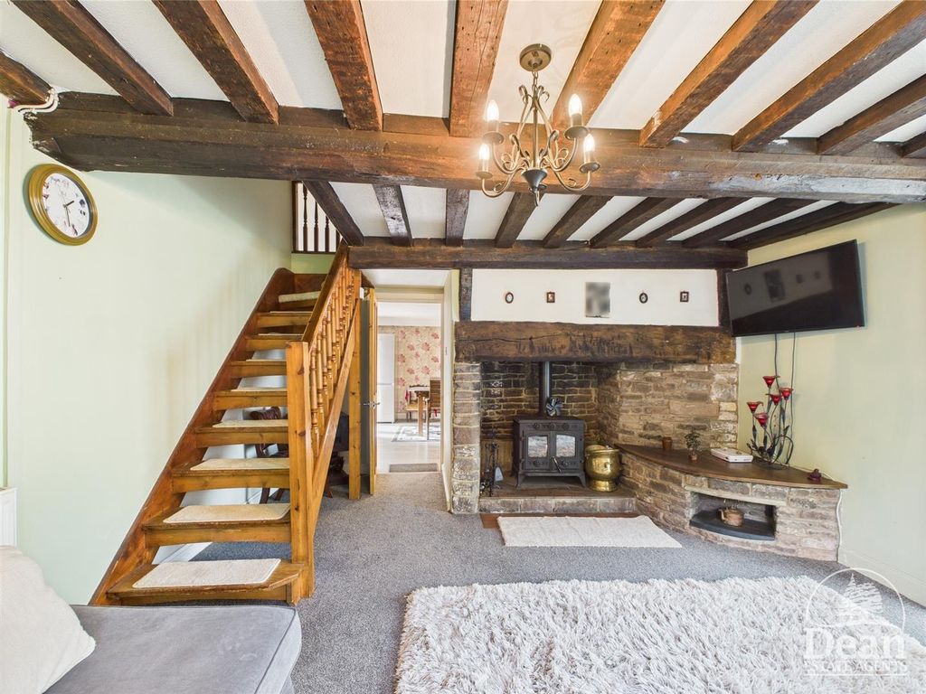 Property photo 3 of 29